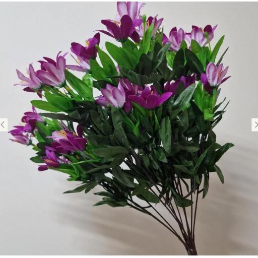 40 Cm Wild Lily Bush Lilac/Mauve