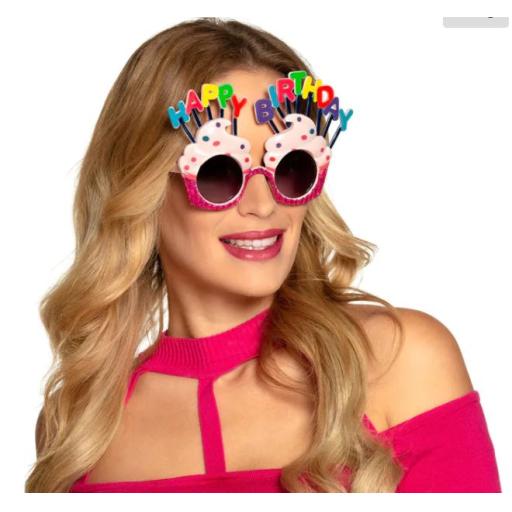 Party glasses 'HAPPY BIRTHDAY'